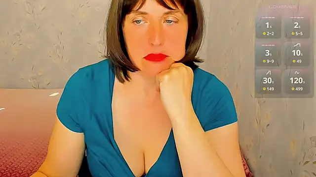 Snapshot of Rainbow_lady chatting on July 2, 2026, 4:40 am Rainbow lady online show from July 2, 2026, 4:40 am
