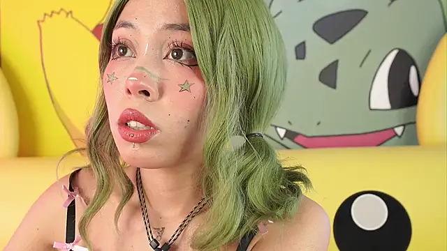 Snapshot of miss__maria chatting on July 8, 2026, 5:57 pm miss maria online show from July 8, 2026, 5:57 pm