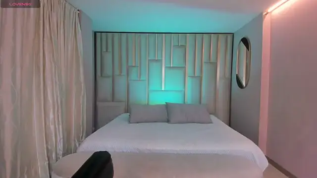 Snapshot of JuanitaClay chatting on March 21, 2026, 7:51 pm JuanitaClay online show from March 21, 2026, 7:51 pm