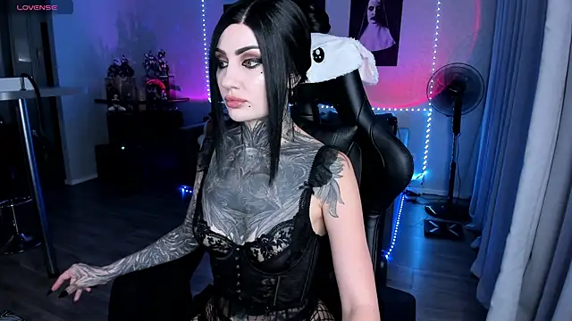 Snapshot of RachelQueen_ chatting on July 30, 2026, 10:03 am RachelQueen online show from July 30, 2026, 10:03 am