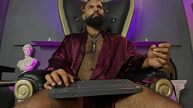BeardAndrew online show from May 5, 2026, 4:37 am