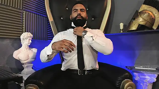 Snapshot of BeardAndrew chatting on February 16, 2026, 11:13 pm BeardAndrew online show from February 16, 2026, 11:13 pm