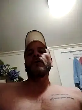 Snapshot of ShaneJames11 chatting on May 6, 2026, 3:43 am ShaneJames11 online show from May 6, 2026, 3:43 am