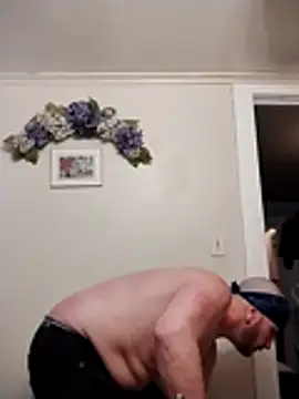 ShaneJames11 online show from February 2, 2026, 8:13 am