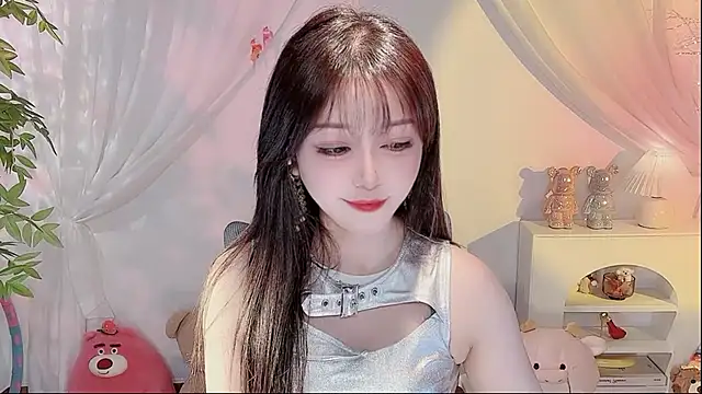 Tang bao  online show from February 10, 2025, 3:21 pm