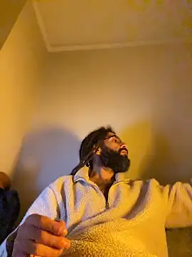 Addicted Avocado online show from December 14, 2025, 2:18 am