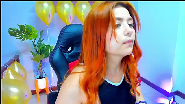 Snapshot of Gretta_Queen chatting on August 3, 2026, 5:41 pm Gretta Queen online show from August 3, 2026, 5:41 pm