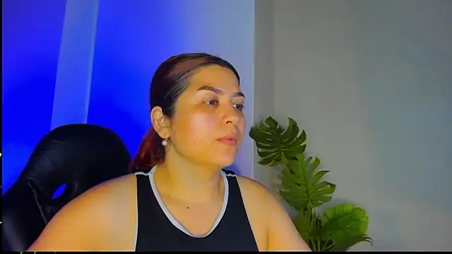 Snapshot of Gretta_Queen chatting on June 21, 2026, 4:02 pm Gretta Queen online show from June 21, 2026, 4:02 pm