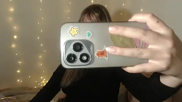 SweetSofty online show from February 23, 2026, 10:10 pm