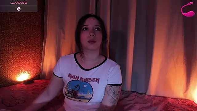 Apartment28 online show from May 17, 2026, 5:18 am