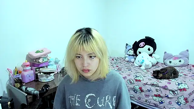 Snapshot of Akane-Mou chatting on September 26, 2025, 4:30 am Akane-Mou online show from September 26, 2025, 4:30 am