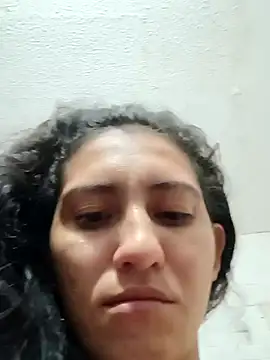 Snapshot of valeriaswang_Lucas chatting on November 28, 2025, 11:21 am valeriaswang Lucas online show from November 28, 2025, 11:21 am