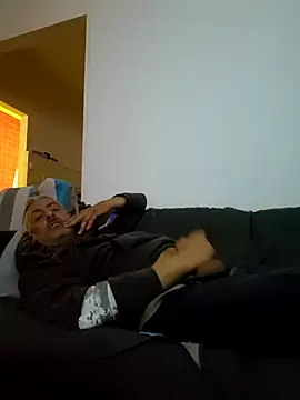 Snapshot of cuci45 chatting on March 19, 2026, 9:48 pm cuci45 online show from March 19, 2026, 9:48 pm