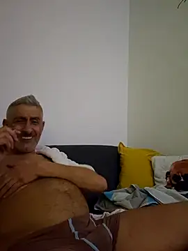 Snapshot of cuci45 chatting on October 25, 2025, 11:05 pm cuci45 online show from October 25, 2025, 11:05 pm