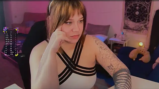 cutenessa online show from April 2, 2026, 1:46 am