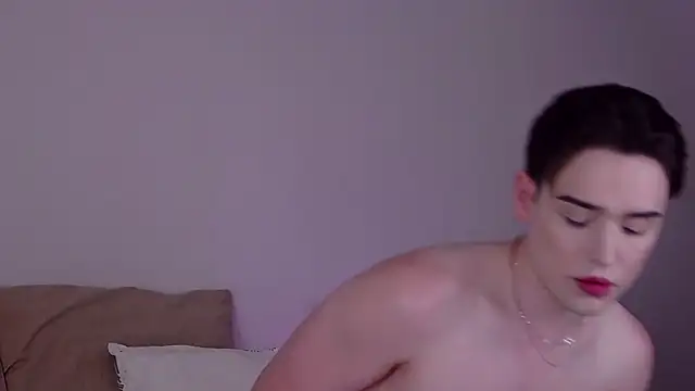 Snapshot of RobbyCharming chatting on July 31, 2026, 9:52 am RobbyCharming online show from July 31, 2026, 9:52 am
