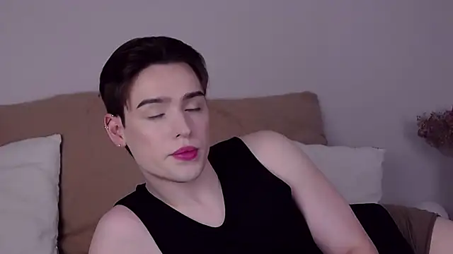 Snapshot of RobbyCharming chatting on June 21, 2026, 7:58 am RobbyCharming online show from June 21, 2026, 7:58 am