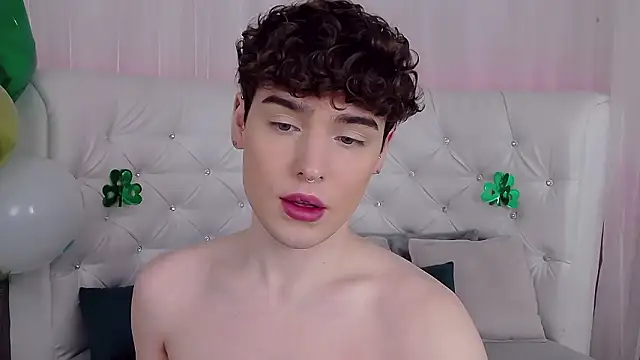 RobbyCharming online show from March 13, 2026, 4:28 am