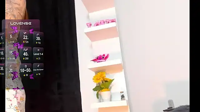 Snapshot of dana_montana_ chatting on December 14, 2025, 7:47 am dana montana online show from December 14, 2025, 7:47 am