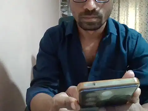 Snapshot of sexx4 chatting on February 14, 2026, 11:32 am sexx4 online show from February 14, 2026, 11:32 am