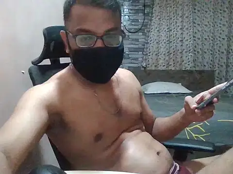 sexx4 online show from May 8, 2026, 9:51 pm