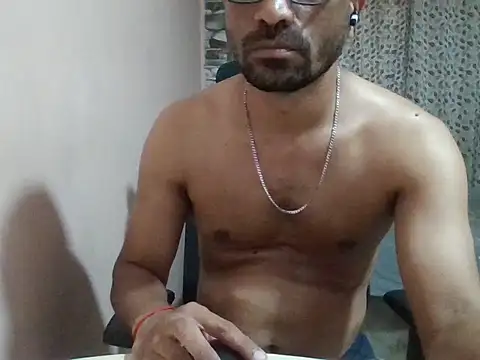 sexx4 online show from May 4, 2026, 10:23 pm