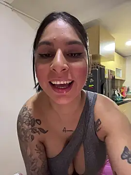 charlotte stevenss  online show from December 14, 2025, 12:55 pm