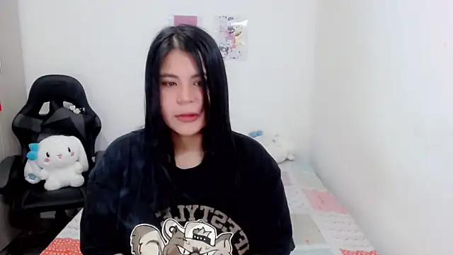 Youlittlepervertt  online show from February 24, 2025, 9:32 am