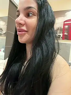 Samira30 online show from April 25, 2026, 11:57 am