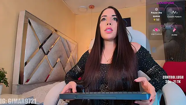 Snapshot of marcela_Davila chatting on April 26, 2026, 1:14 am marcela Davila online show from April 26, 2026, 1:14 am