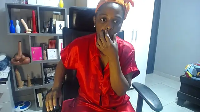Shaniko89 online show from September 28, 2025, 12:28 am