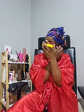 Shaniko89 online show from July 26, 2026, 4:52 am