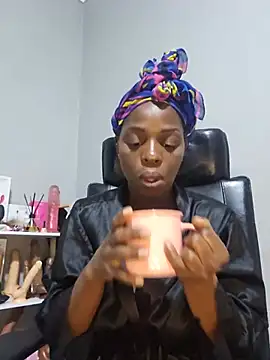 Shaniko89 online show from July 25, 2026, 4:31 am