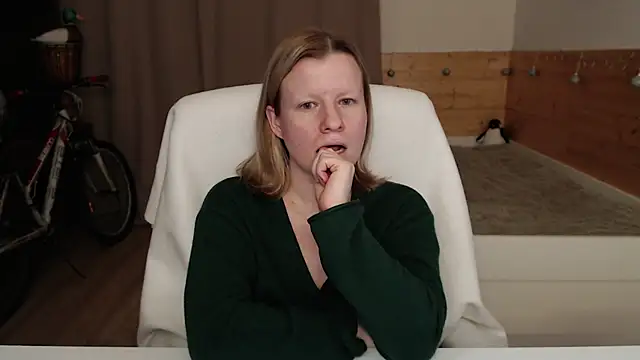 Exponent 5 online show from December 2, 2024, 8:39 pm