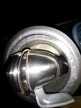 Snapshot of NH2022 chatting on February 1, 2025, 4:11 pm NH2022 online show from February 1, 2025, 4:11 pm