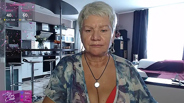 Snapshot of roxana_brooks chatting on July 28, 2026, 8:00 am roxana brooks online show from July 28, 2026, 8:00 am