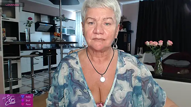 Snapshot of roxana_brooks chatting on August 5, 2026, 1:49 pm roxana brooks online show from August 5, 2026, 1:49 pm