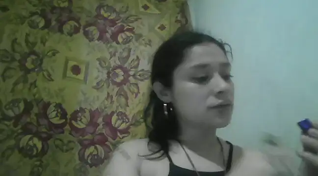 TamaraNauthy online show from December 5, 2024, 10:39 pm