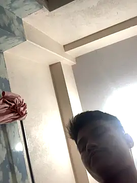 Snapshot of Hullax chatting on September 27, 2025, 4:24 pm Hullax online show from September 27, 2025, 4:24 pm