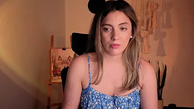 Snapshot of Mala_Bad chatting on October 21, 2025, 3:00 pm Mala Bad online show from October 21, 2025, 3:00 pm