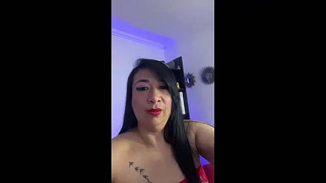 Karina Yang online show from July 28, 2026, 12:48 pm