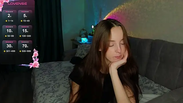 Snapshot of Silver_rains chatting on November 24, 2025, 11:49 pm Silver rains online show from November 24, 2025, 11:49 pm