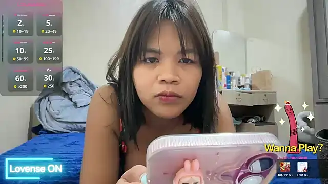 iamYourBestGirl online show from May 6, 2026, 9:02 am