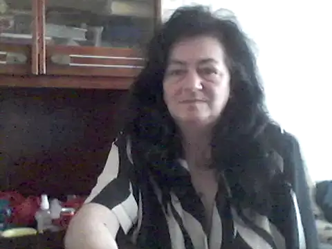 GypsiQueen2 online show from March 11, 2025, 11:23 am