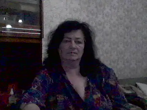 GypsiQueen2 online show from March 14, 2025, 9:54 pm