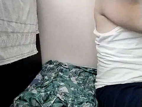 Snapshot of Nirvana-- chatting on April 4, 2026, 5:36 am Nirvana-- online show from April 4, 2026, 5:36 am