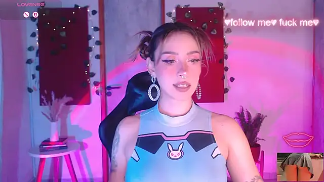 Snapshot of sakura_beauty chatting on October 30, 2025, 4:44 am sakura beauty online show from October 30, 2025, 4:44 am