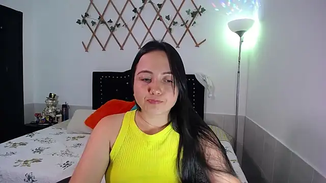 naughty girl 4u online show from December 20, 2025, 6:00 pm