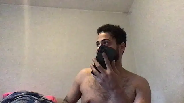 Snapshot of mondo29 chatting on February 17, 2025, 7:01 pm mondo29 online show from February 17, 2025, 7:01 pm