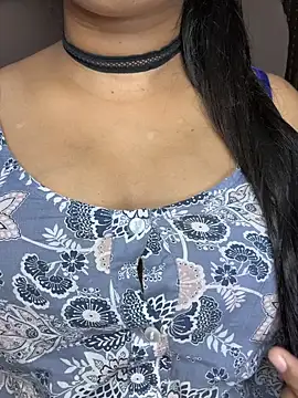 SCHOOL Girl 0 online show from September 24, 2025, 5:08 pm